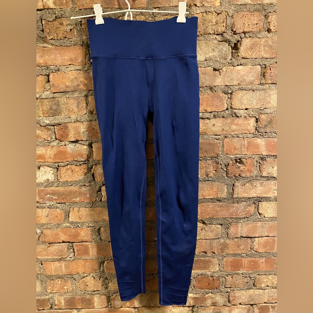 Sculptknit leggings by Fabletics
